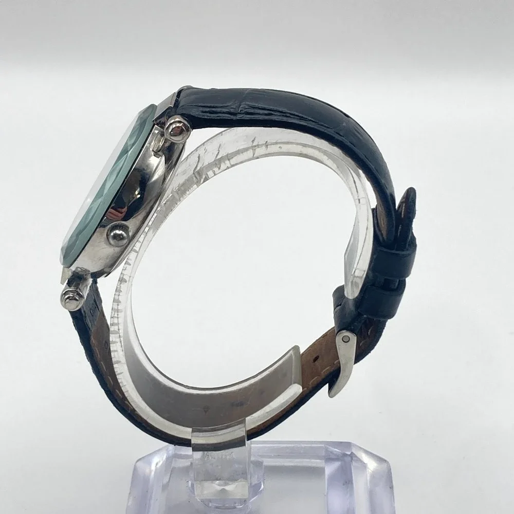Laura Ashley Women's Watch 33mm Silver Tone Faceted Crystal New Battery 8.5
